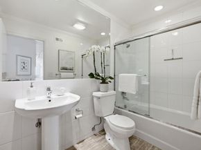 572 Seahorse Lane, Redwood Shores CA 94065