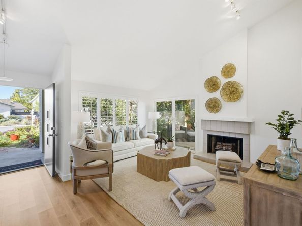 572 Seahorse Lane, Redwood Shores CA 94065