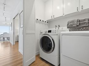 572 Seahorse Lane, Redwood Shores CA 94065