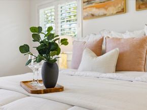 612 Hudson Street, Redwood City CA 94061