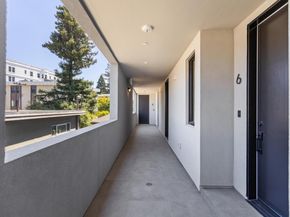 1433 Floribunda Avenue 6, Burlingame CA 94010