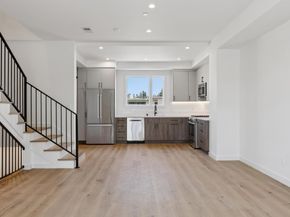 1433 Floribunda Avenue 6, Burlingame CA 94010