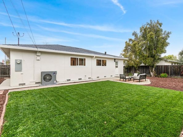 832 Mary Court, Campbell CA 95008