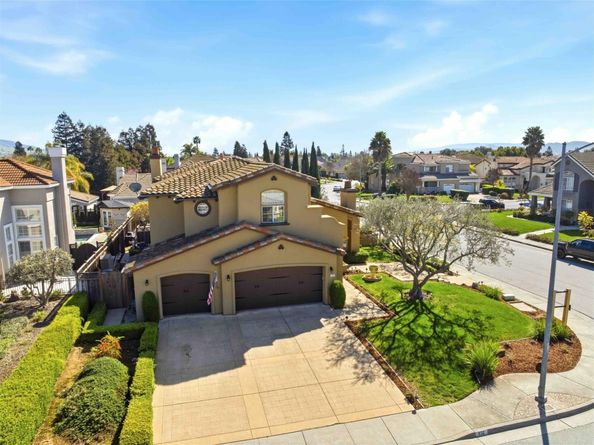 832 English Walnut Way, Morgan Hill CA 95037
