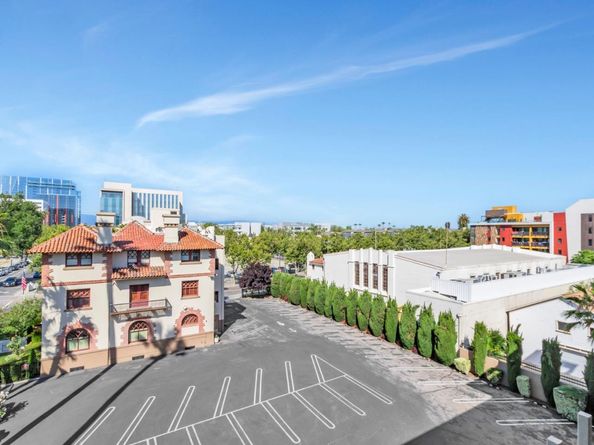 97 E Saint James Street 51, San Jose CA 95112