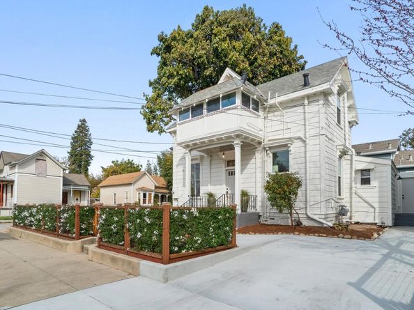 126 Cedar Street, Santa Cruz CA 95060