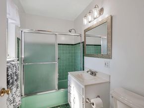 250 San Carlos Avenue, Redwood City CA 94061