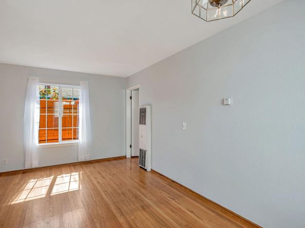 250 San Carlos Avenue, Redwood City CA 94061