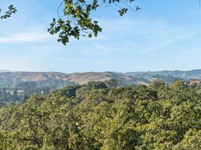 575 Morecroft Road, Lafayette CA 94549