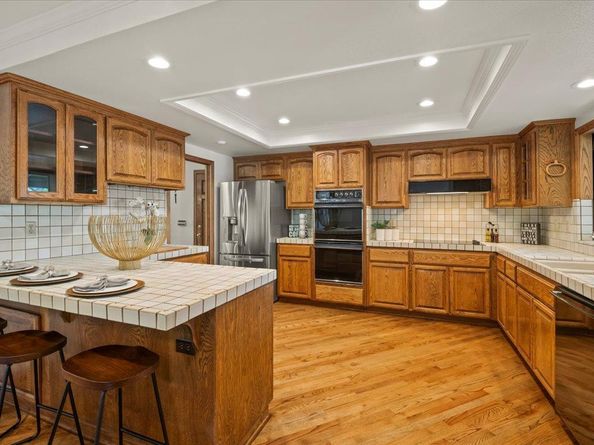 15390 Quito Road, Saratoga CA 95070