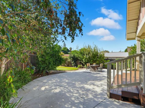 1951 Plymouth Street, Mountain View CA 94043