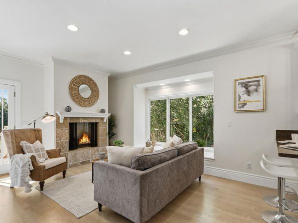 1951 Plymouth Street, Mountain View CA 94043