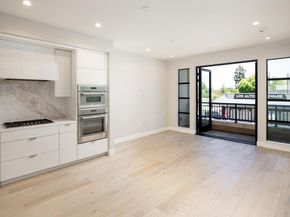 450 First Street 204, Los Altos CA 94022