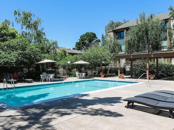 49 Showers Drive E151, Mountain View CA 94040