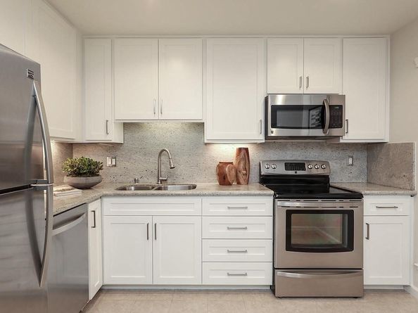 49 Showers Drive E151, Mountain View CA 94040