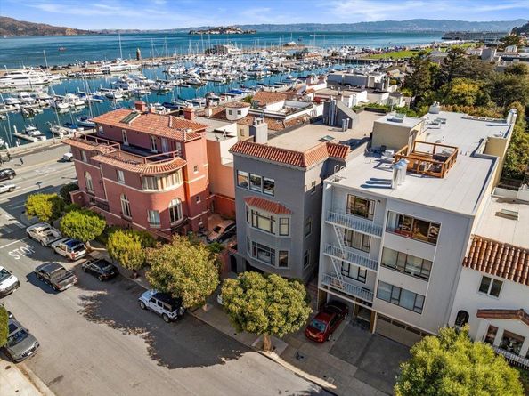 3736 Broderick Street, San Francisco CA 94123