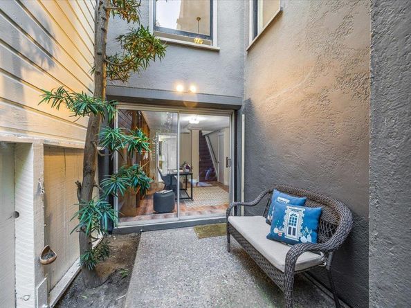 3736 Broderick Street, San Francisco CA 94123