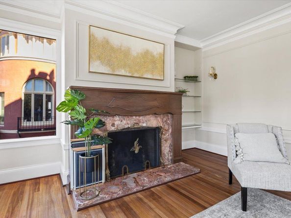 3736 Broderick Street, San Francisco CA 94123