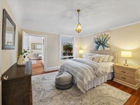 3736 Broderick Street, San Francisco CA 94123