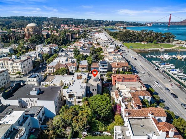 3736 Broderick Street, San Francisco CA 94123
