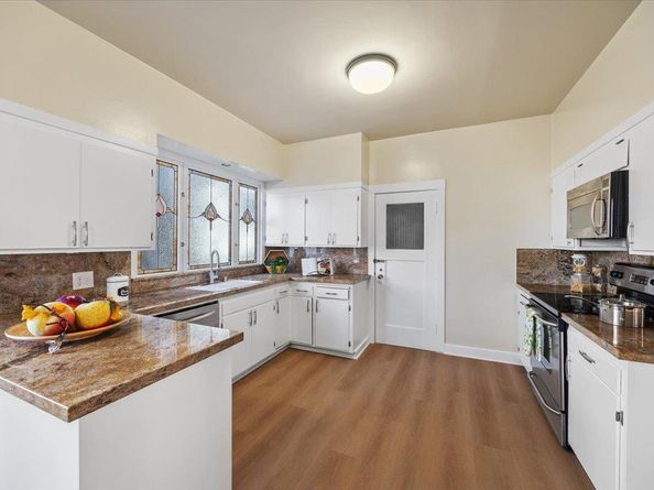 3736 Broderick Street, San Francisco CA 94123