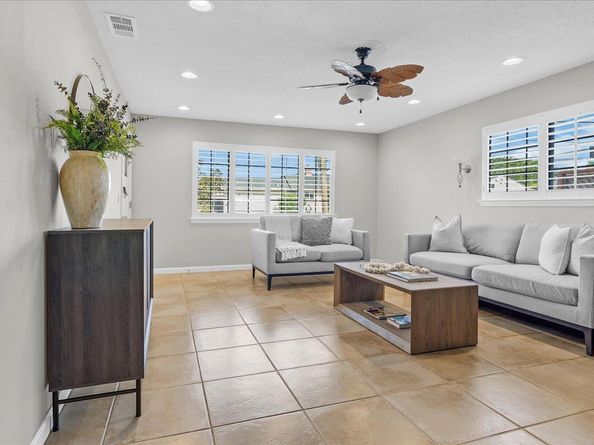 2304 Mattison Lane, Santa Cruz CA 95062