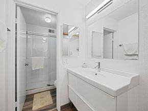 3350 La Mesa Drive 10, San Carlos CA 94070