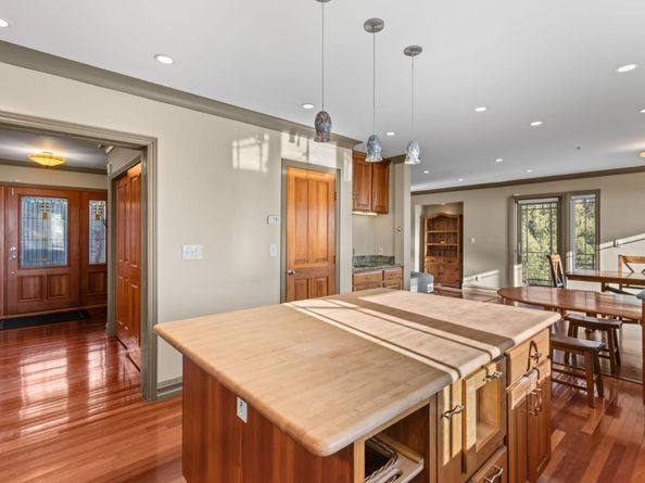 107 Dolphine Avenue, El Granada CA 94018