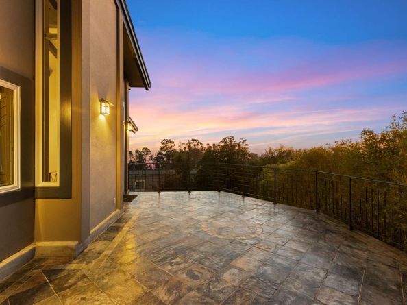 107 Dolphine Avenue, El Granada CA 94018