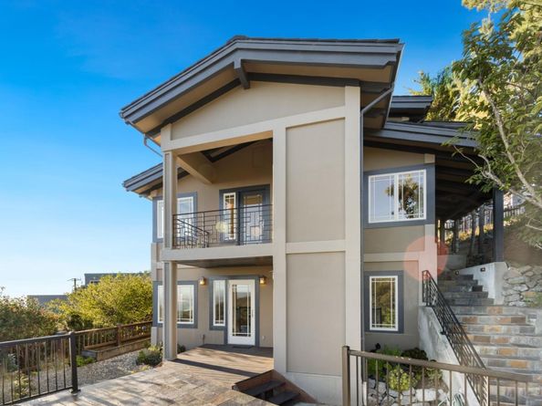 107 Dolphine Avenue, El Granada CA 94018