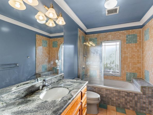 107 Dolphine Avenue, El Granada CA 94018