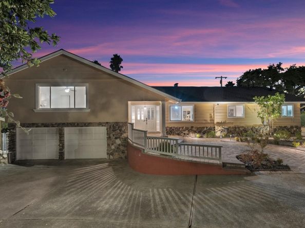 15821 Rica Vista Way, San Jose CA 95127