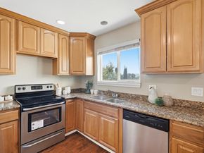 15821 Rica Vista Way, San Jose CA 95127