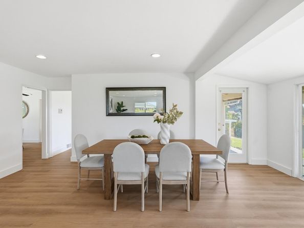 15821 Rica Vista Way, San Jose CA 95127