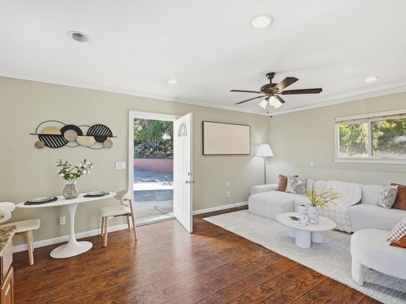 15821 Rica Vista Way, San Jose CA 95127