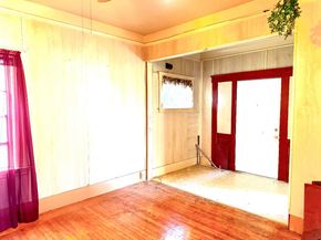 5706 Genoa Street, Oakland CA 94608