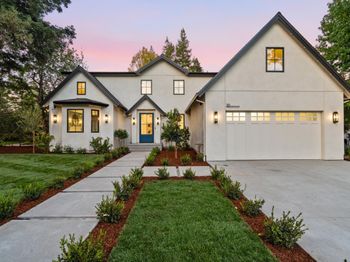 56 Melrose Place