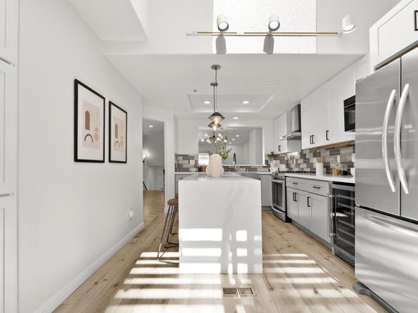 430 Galleria Drive 4, San Jose CA 95134