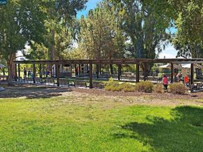 4005 Clubhouse Court, San Jose CA 95135