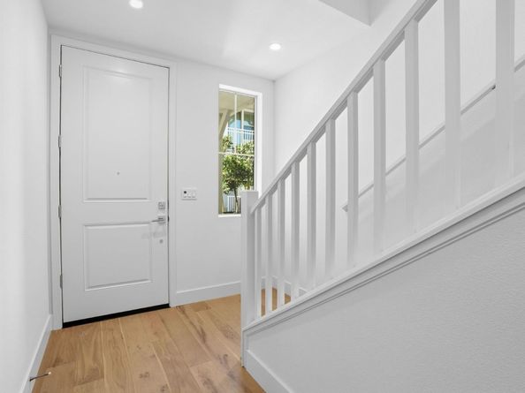 Undisclosed Address #ML82043779, Walnut Creek CA 94597