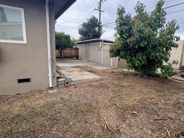 1711 Castlebrook Court, San Jose CA 95133