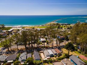 523 The Alameda, El Granada CA 94018