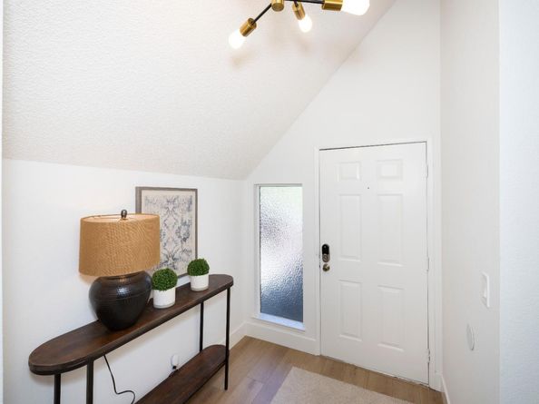 561 Thain Way, Palo Alto CA 94306