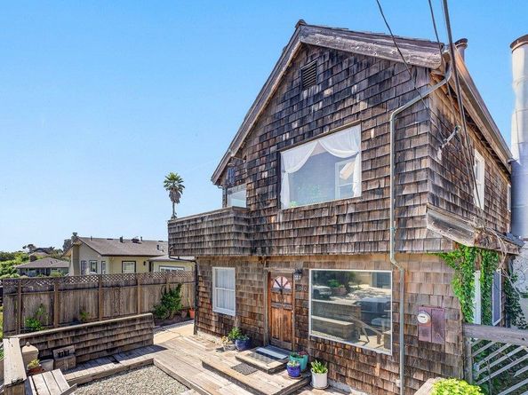 1010 Pelton Avenue, Santa Cruz CA 95060