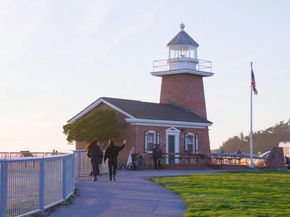 1010 Pelton Avenue, Santa Cruz CA 95060
