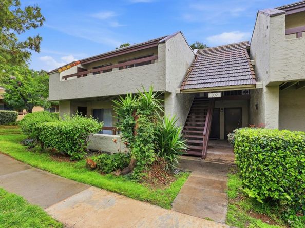 309 Tradewinds Drive 10, San Jose CA 95123