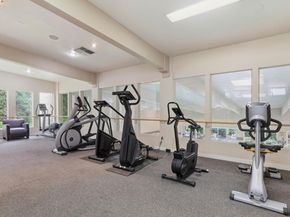 309 Tradewinds Drive 10, San Jose CA 95123
