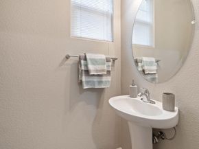 8980 Acorn Way, Gilroy CA 95020