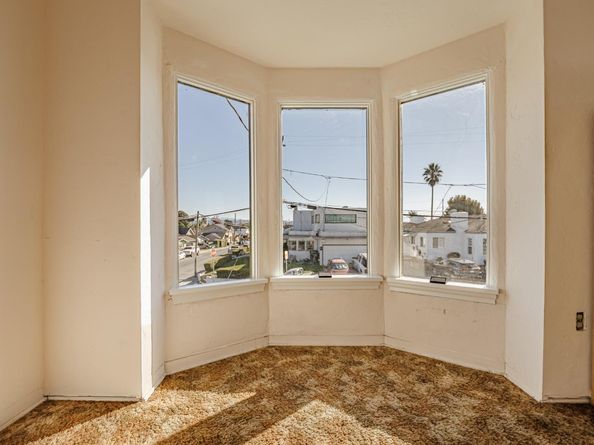 35 Sycamore Street, Watsonville CA 95076