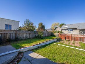 35 Sycamore Street, Watsonville CA 95076